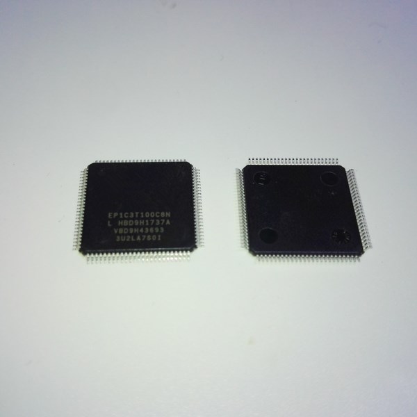 New original EP1C3T100C8N EP1C3T100 100-TQFP FPGA programmable chip