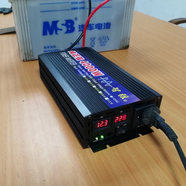 Frequency converter 12V 220V pure Sinus Inverter Pure Sine Wave 1000W~4000W Power Solar Car Inverters Display Voltage Conver